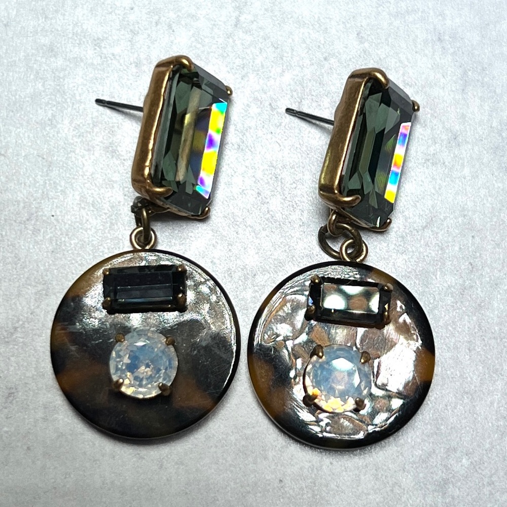 Vtg J Crew faux tortoise & Smokey green crystal earrings